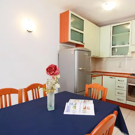 Anteo Apartment